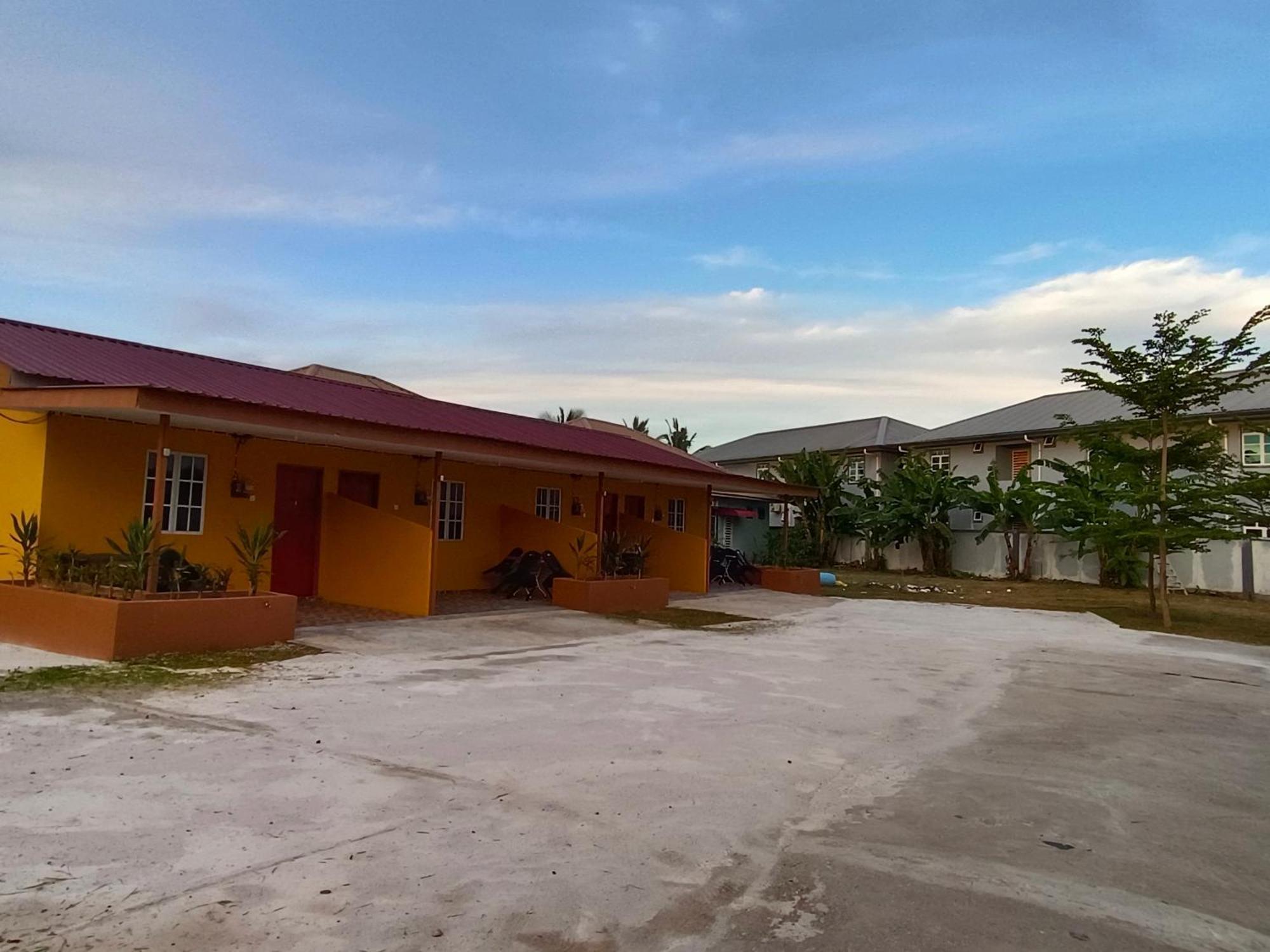 Alfa Roomstay Pantai Cenang  Esterno foto