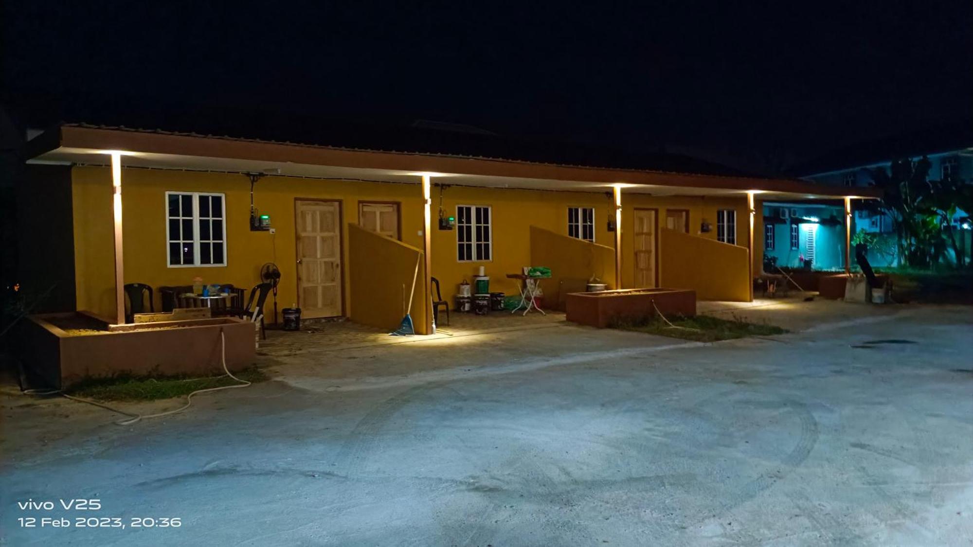 Alfa Roomstay Pantai Cenang  Esterno foto