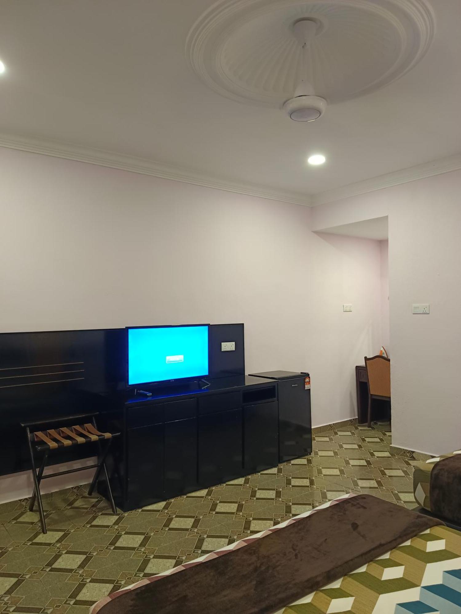 Alfa Roomstay Pantai Cenang  Esterno foto